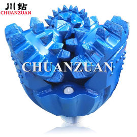 17 1/2 Inch Con Lăn Cone Bit IADC 217 / Quặng Rig Thép Răng Tricone Bit